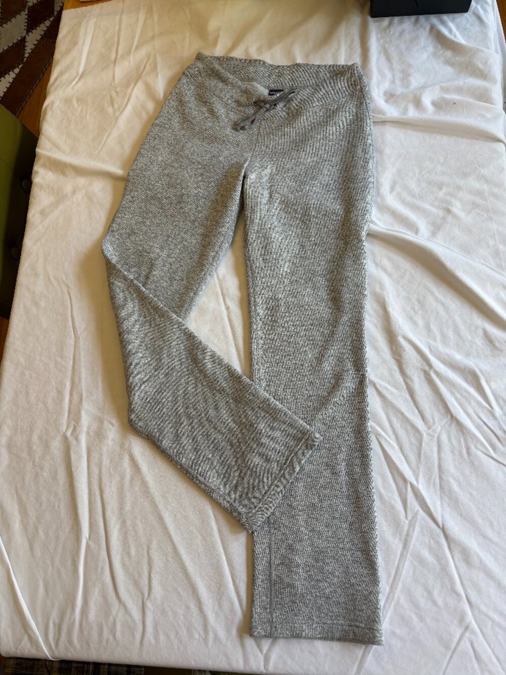 Patagonia Better Sweater micro flair, low/mid rise pants